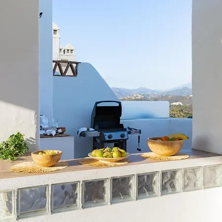 Penthouse In With Panoramic Sea View Holiday home *