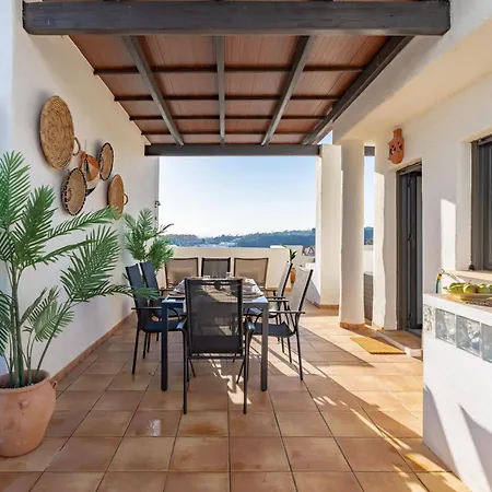 Penthouse In With Panoramic Sea View Estepona